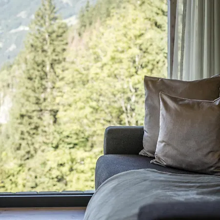 Zeit - Alpine Garden Appartement